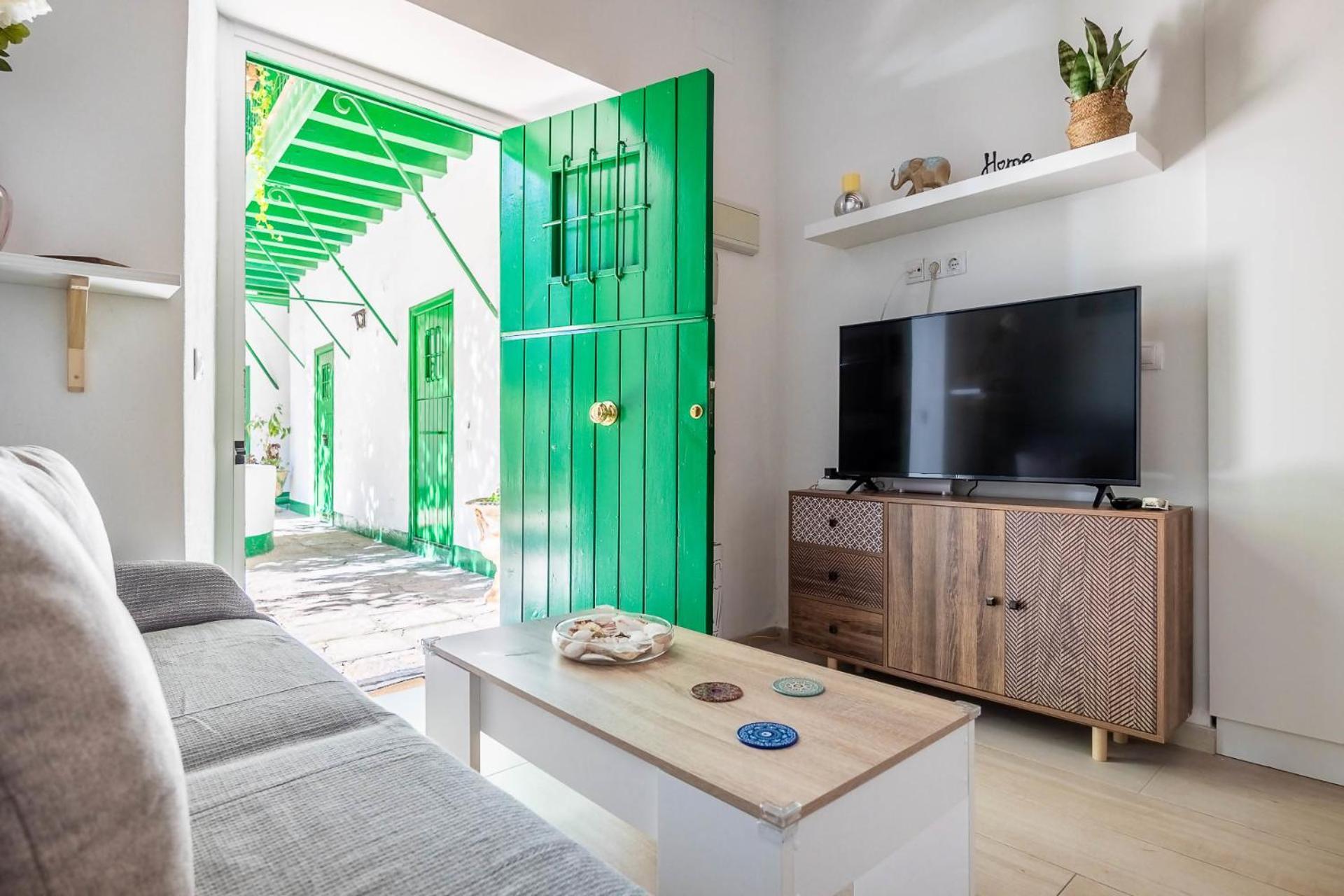 Comfy Away - Estudio En Patio De Vecinos En Las Setas Sevilla Bagian luar foto