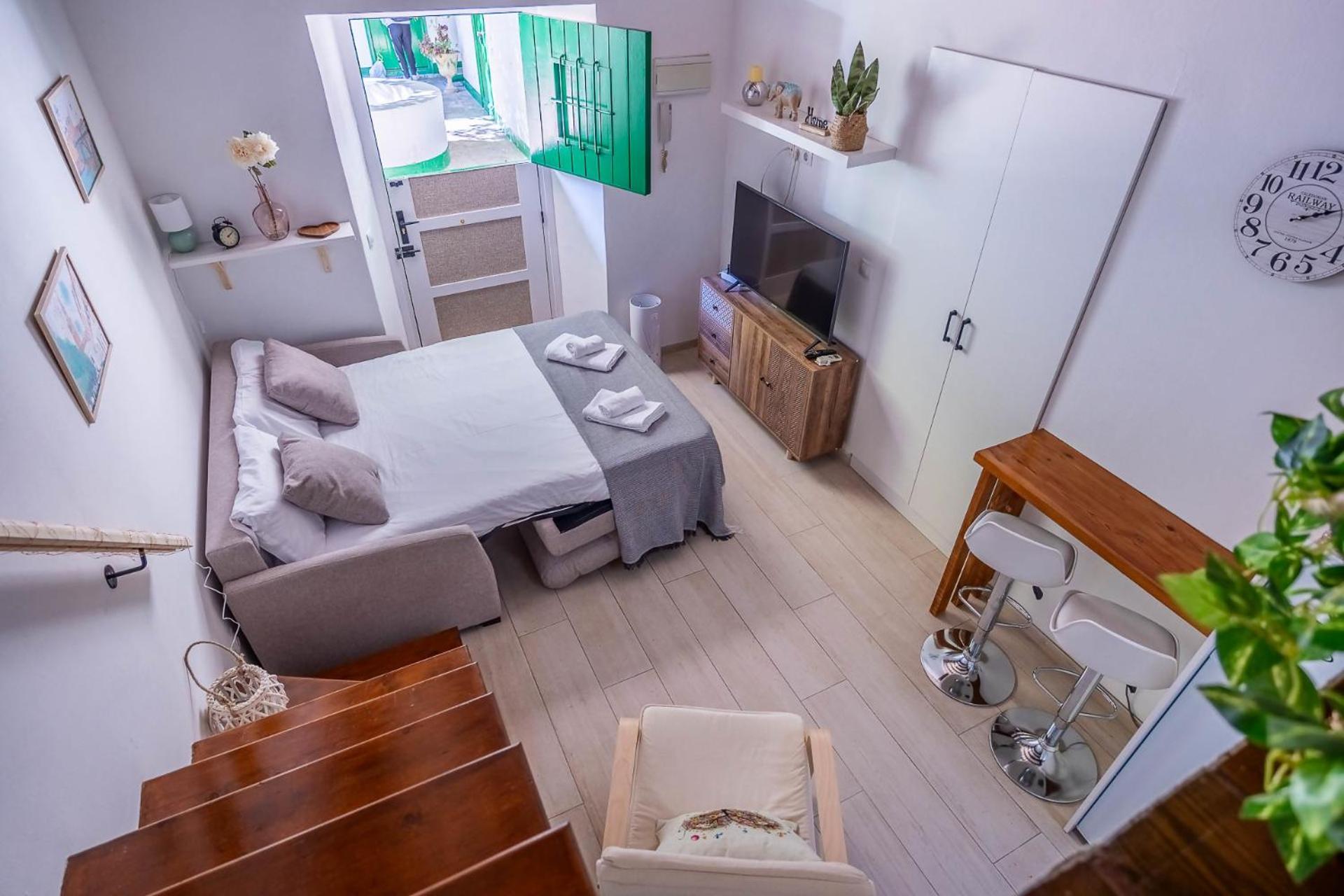Comfy Away - Estudio En Patio De Vecinos En Las Setas Sevilla Bagian luar foto