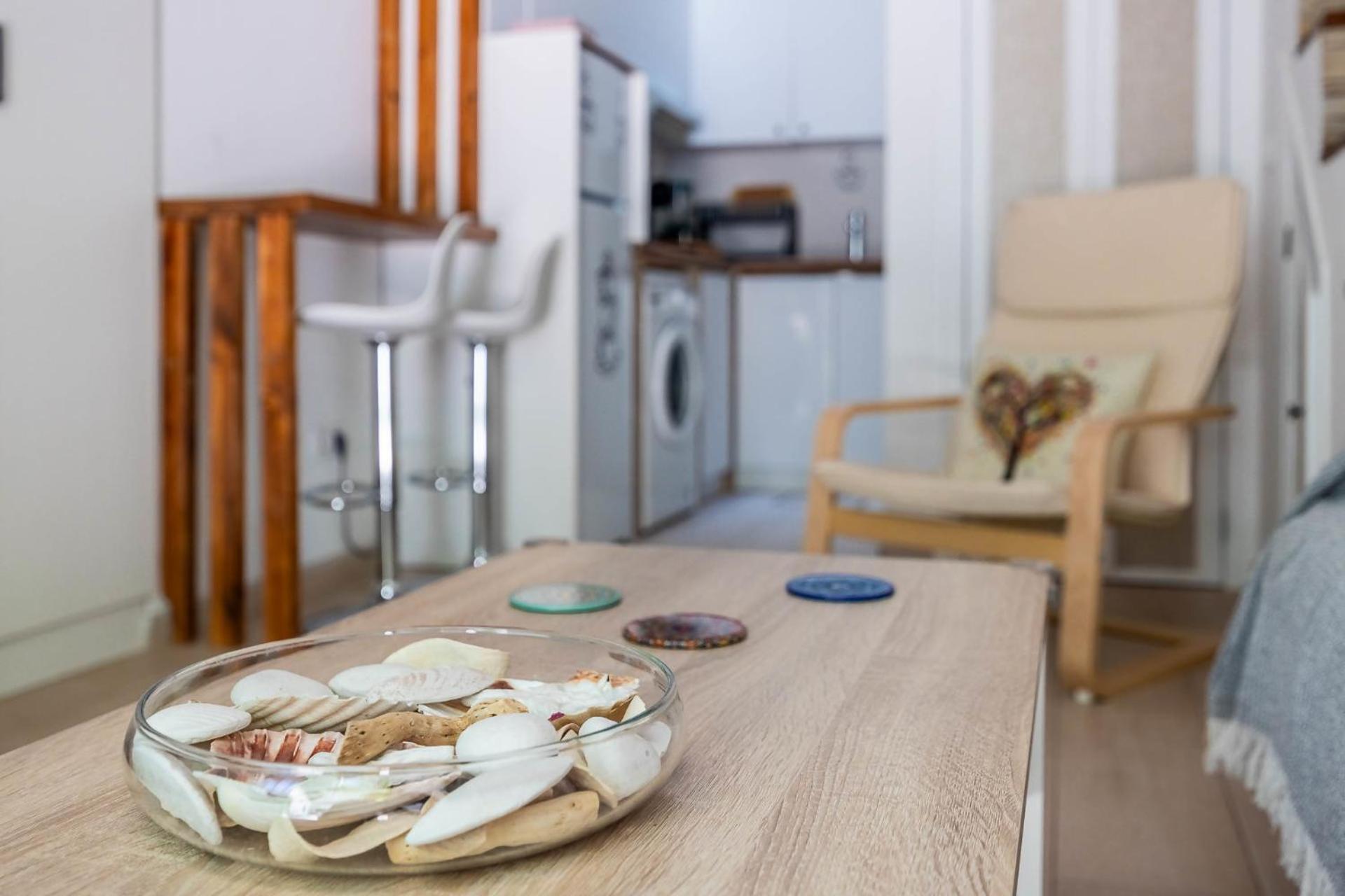 Comfy Away - Estudio En Patio De Vecinos En Las Setas Sevilla Bagian luar foto